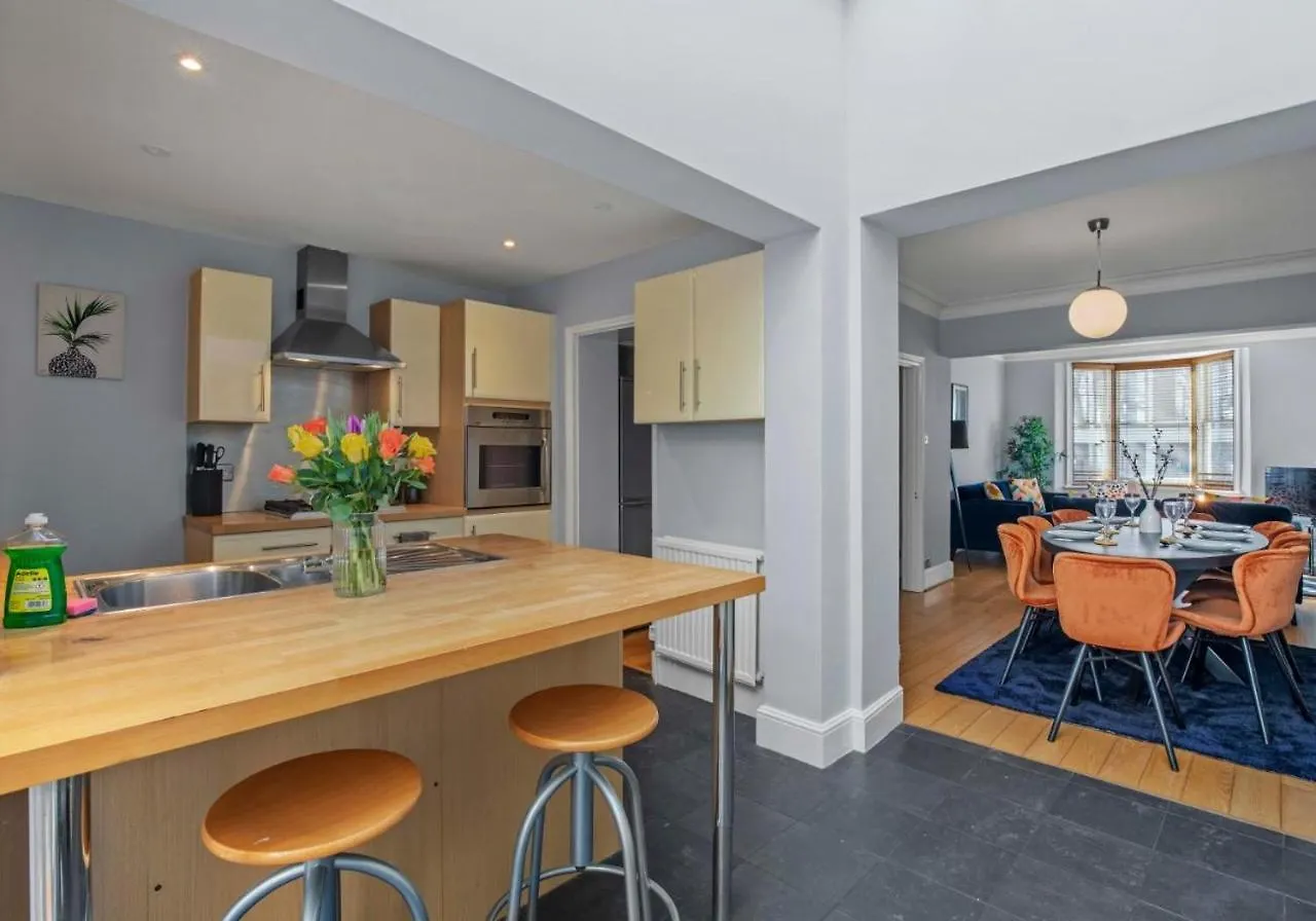 Holiday home The Townhouse By My Getaways Free Parking Villa Brighton United Kingdom